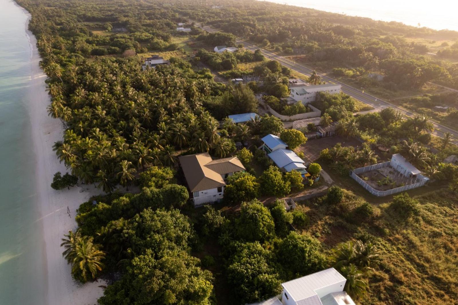 Nazaki Luxury Beach Hotel Gan  Exterior photo