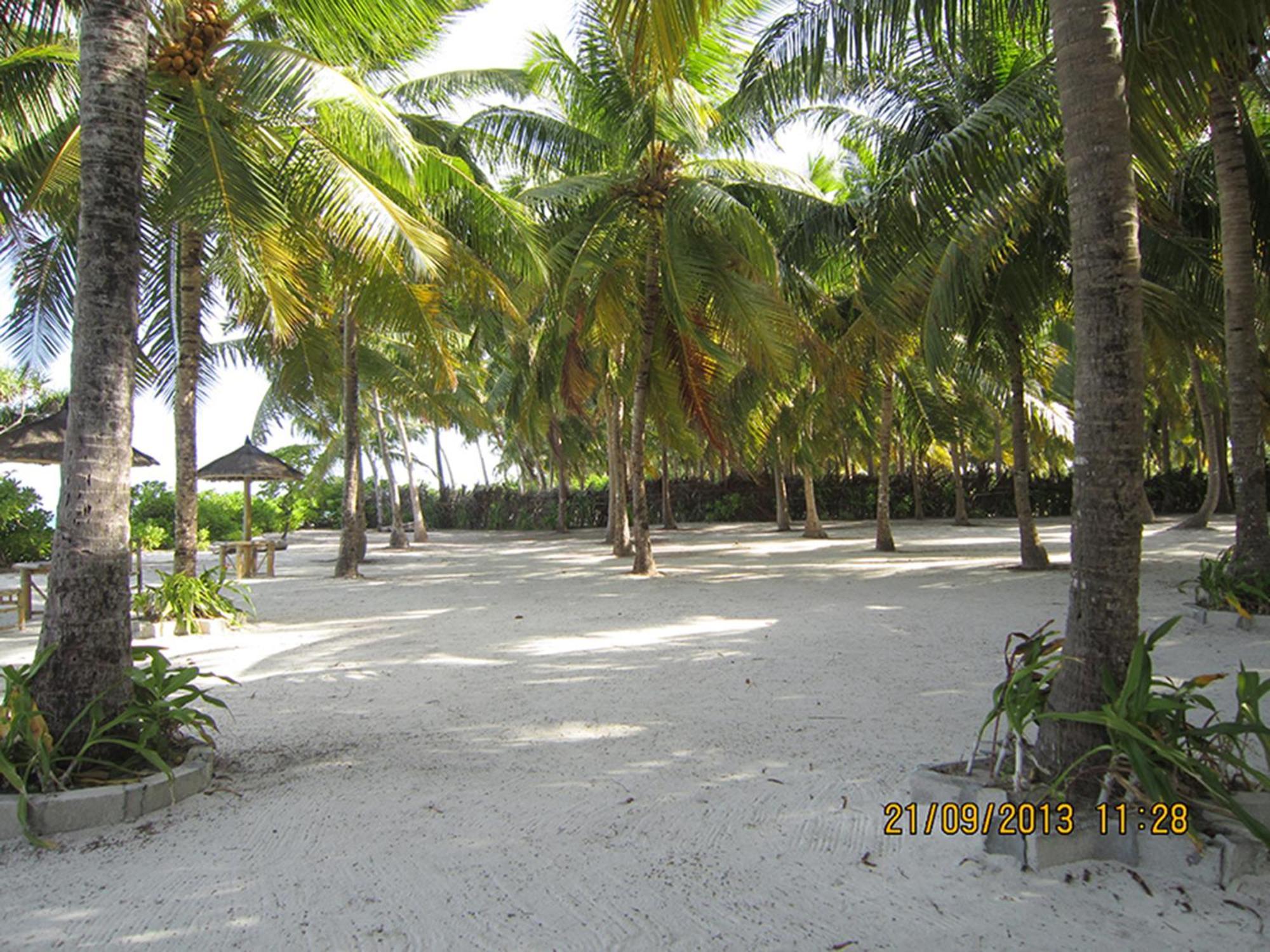 Nazaki Luxury Beach Hotel Gan  Exterior photo