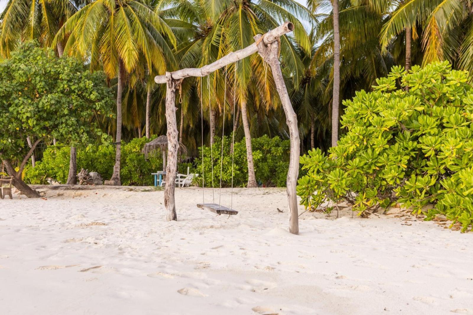 Nazaki Luxury Beach Hotel Gan  Exterior photo