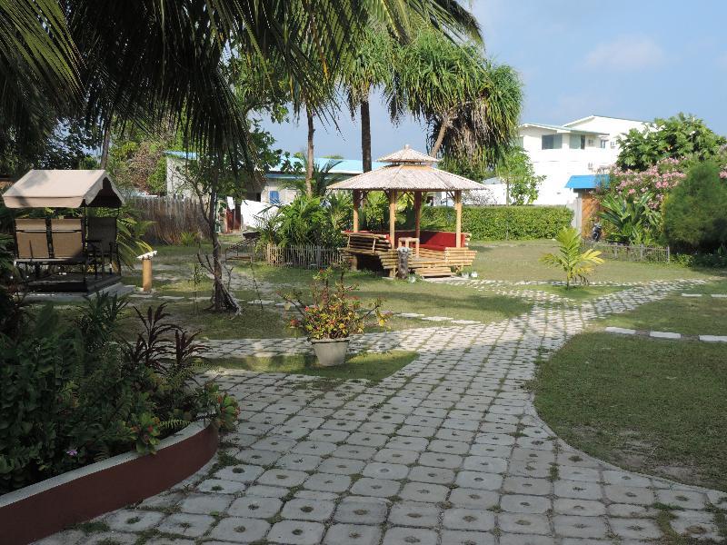 Nazaki Luxury Beach Hotel Gan  Exterior photo